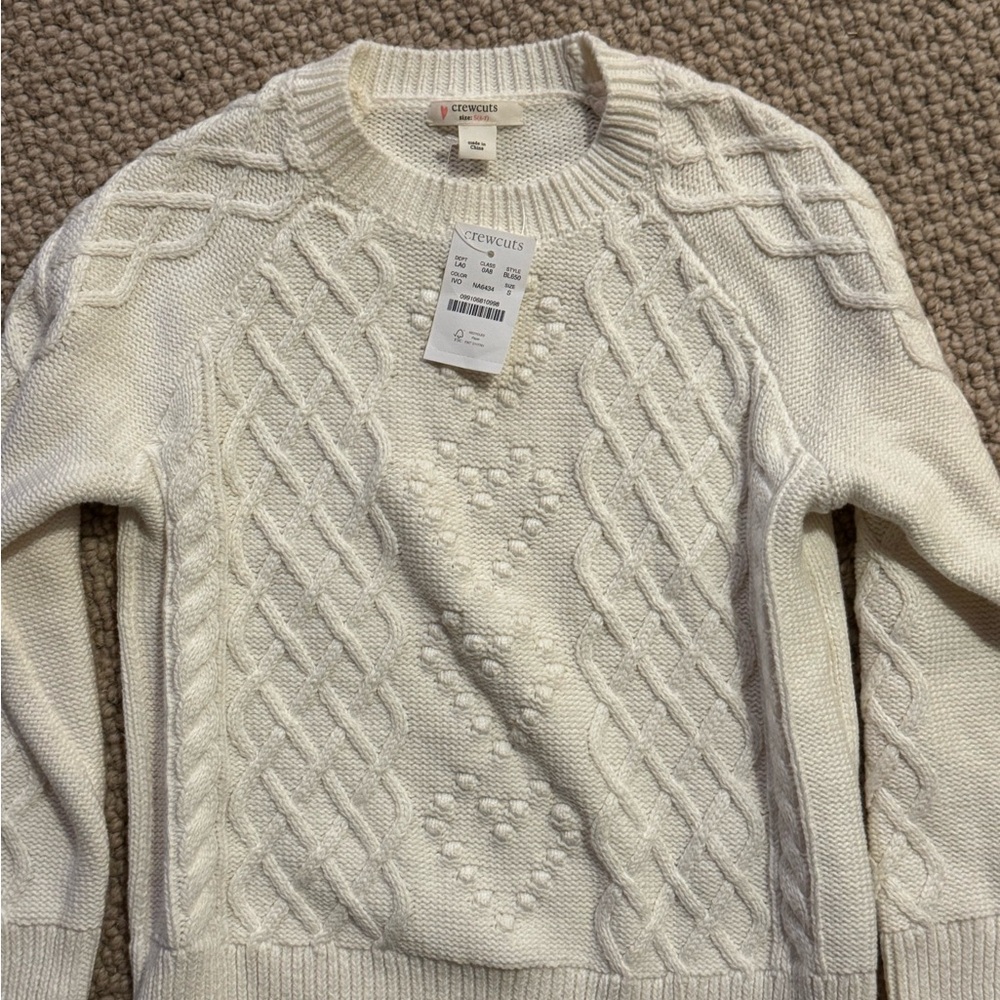 Jcrew girls sweater, size small (6-7). Brand new with tags. So cute!!!